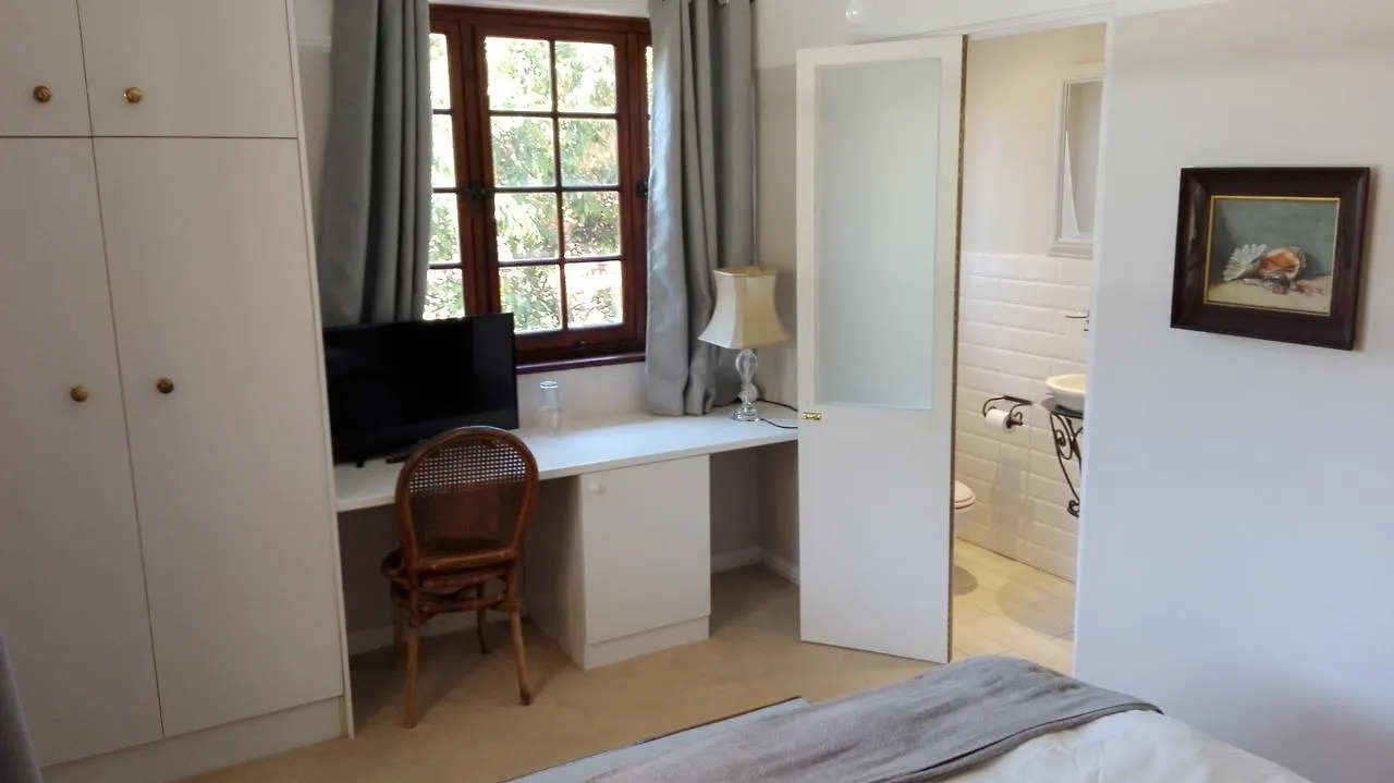 29 On Buxton Guesthouse Cape Town 2*,