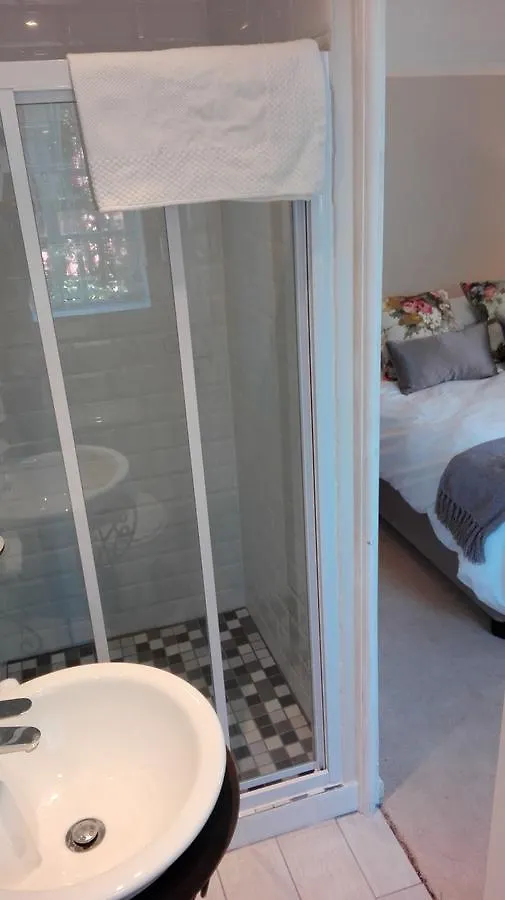** Bed & Breakfast 29 On Buxton Guesthouse Cape Town South Africa